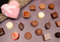 【高槻市】駅から徒歩5分・人気チョコレート店の販売スタッフ イメージ