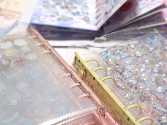 再熱したシール交換ブーム！今人気のシール＆おすすめアイテム紹介！ イメージ